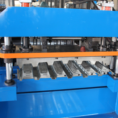 Tuile de plancher de plate-forme de plaque d'acier de système de PLC faisant la machine 15 - 20 m/min