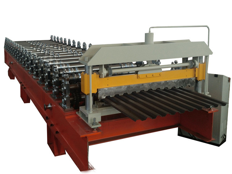 2.5T Machine de formage de rouleaux de panneaux muraux de coupe hydraulique de 50 mm de diamètre d'arbre