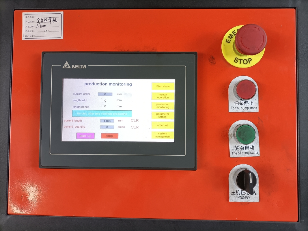 Petit pain complètement automatique de gouttière de pluie formant la chaîne de production de canalisation de machine