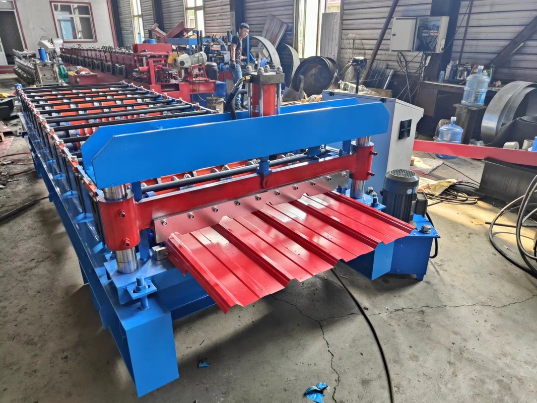 Petit pain de tuile de toiture d'IBR formant la largeur convenable de machine 1000mm GI PPGI a pré peint la bobine en acier