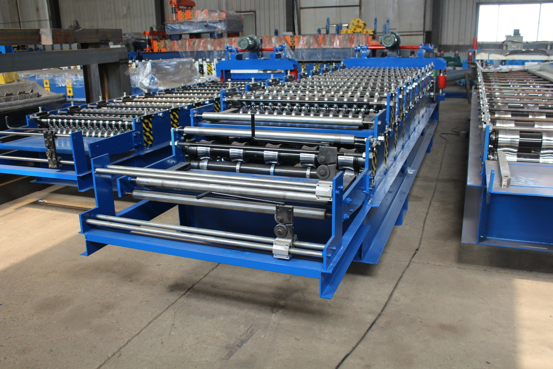OIN 15-30m/Min Trapezoidal Roll Forming Machine a ridé le petit pain faisant la machine