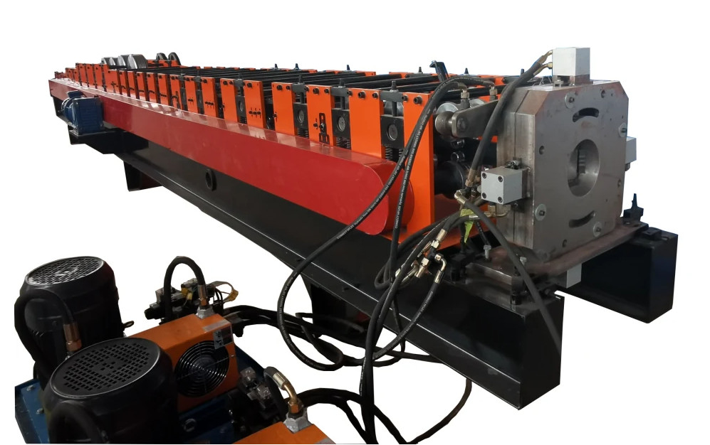 Machine de formage automatique de gouttières en acier pour les tuyaux de descente des toits de bâtiments et de tuiles