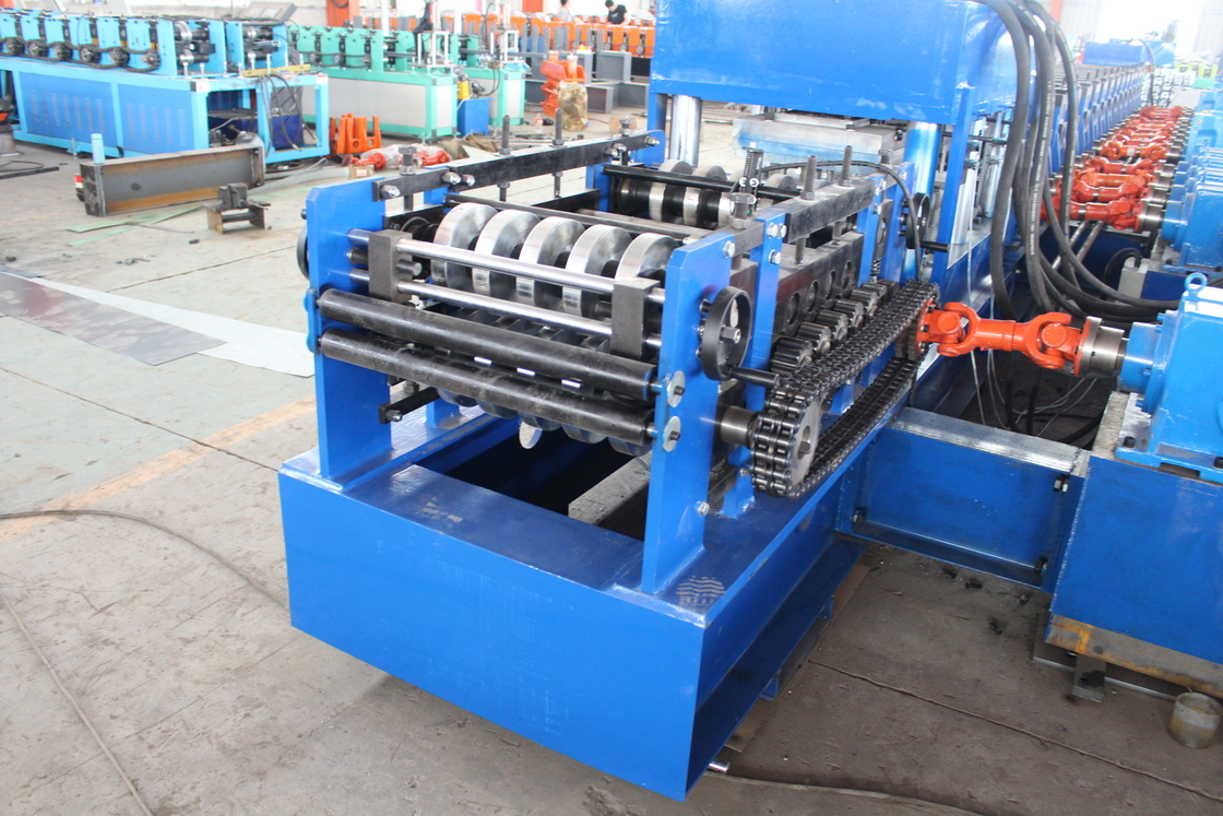 Machine de formage de rouleaux de garde routière à grande vitesse 15 station GI avec décoiler hydraulique