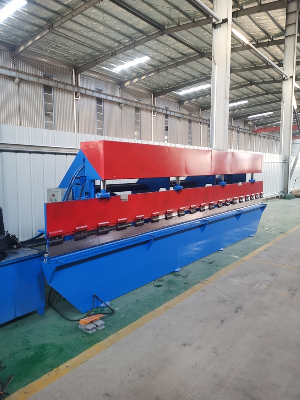 380V 50HZ bouton / pied contrôlé hydraulique machine de flexion avec moteur 3KW et 3000mm Max