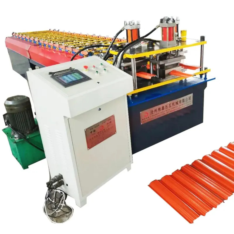 La machine de clôture de palissade en acier galvanisé en métal est une machine à clôture dure en métal pour 3 en 1