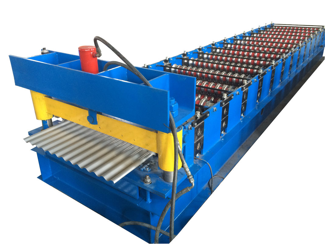 Machine de formage en rouleaux de panneaux muraux 15 m/min