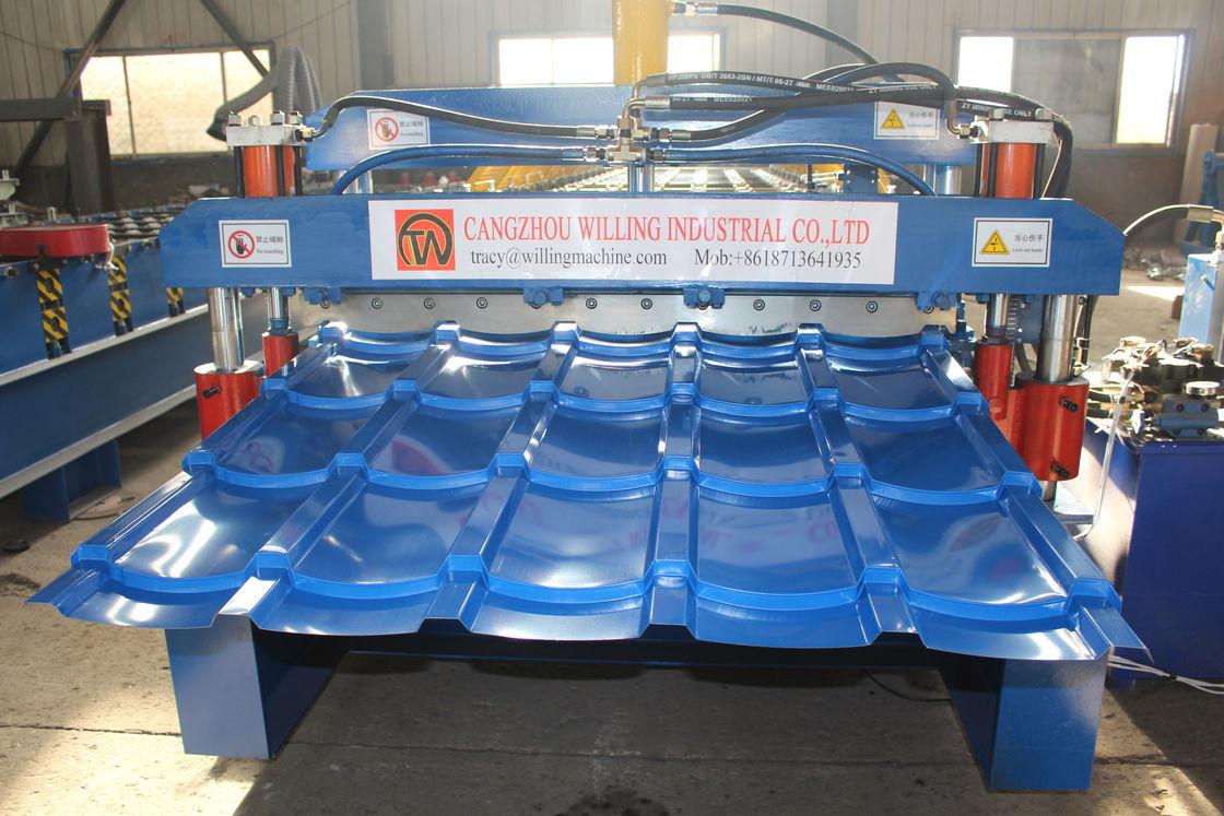 Machine de formage de rouleaux de tôle de toit double couche vitrée IBR 15m/Min Pour le toit de panneaux Ppgi