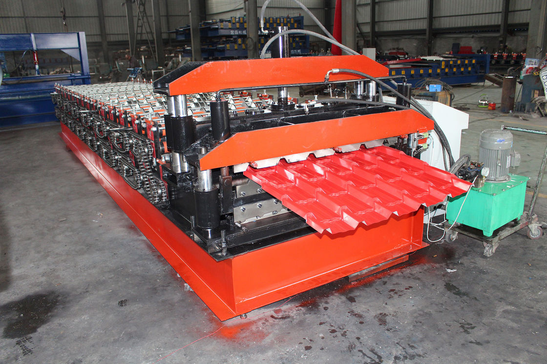 Machine de formage de rouleaux de tôles de toiture à double couche ondulée IBR et 15 m/min Pour toiture à panneaux Ppgi