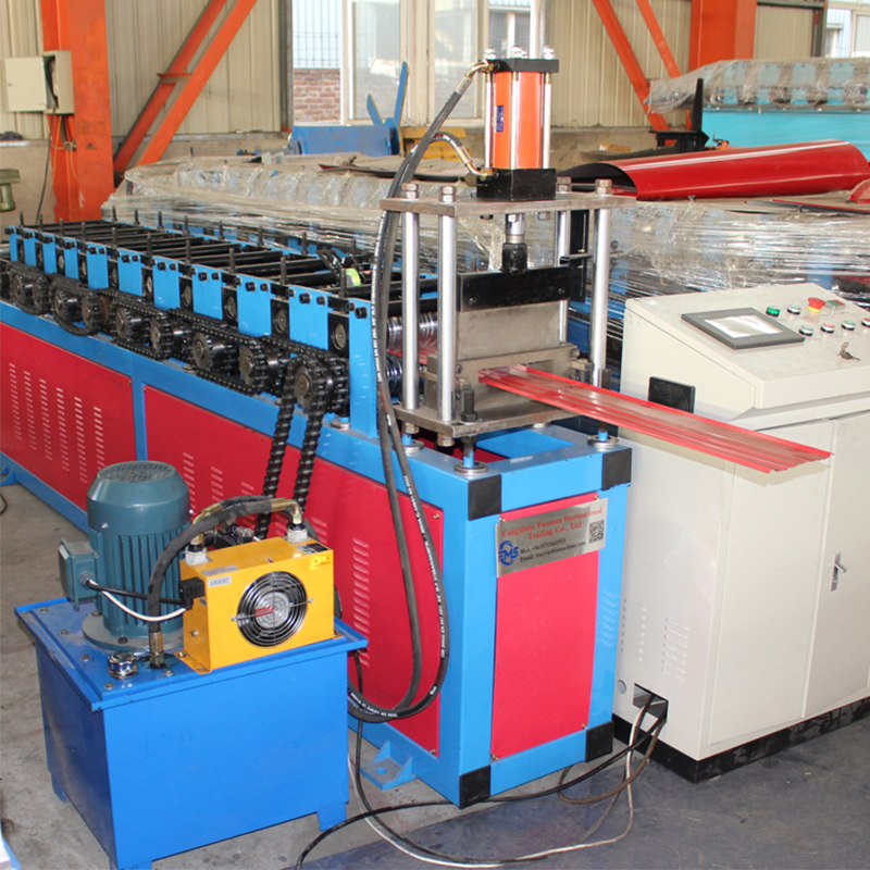 Machine de formation de rollomage de clôture de jardin PPGI pour le marché de l'Europe