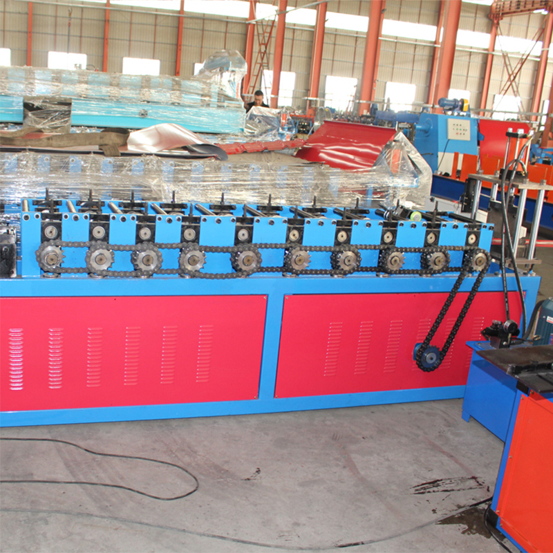 Machine de formation de rollomage de clôture de jardin PPGI pour le marché de l'Europe
