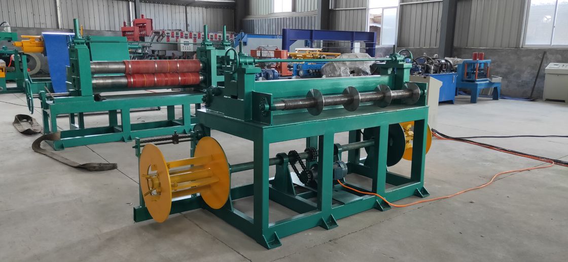 380v 50hz machine à découper les bobines d'acier à grande vitesse avec découler hydraulique et recouler