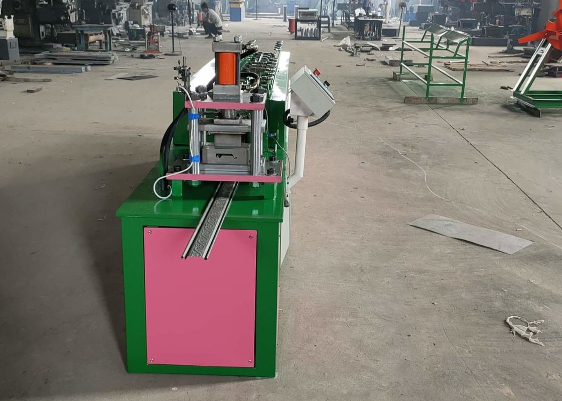 Petit pain de la vitesse 20-30m/Min Rolling Shutter Door Slats en métal formant la machine