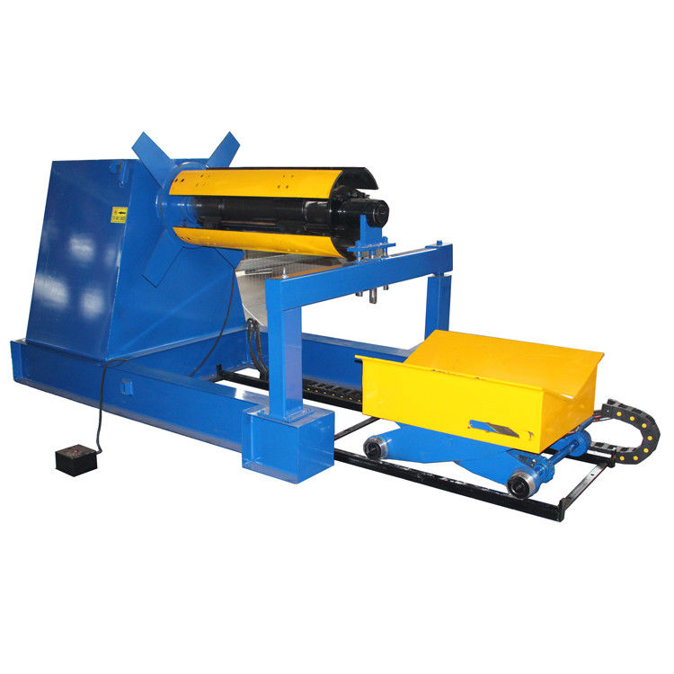 La toiture en métal a ridé le petit pain en acier de panneau de mur de PLC formant la double couche de machine