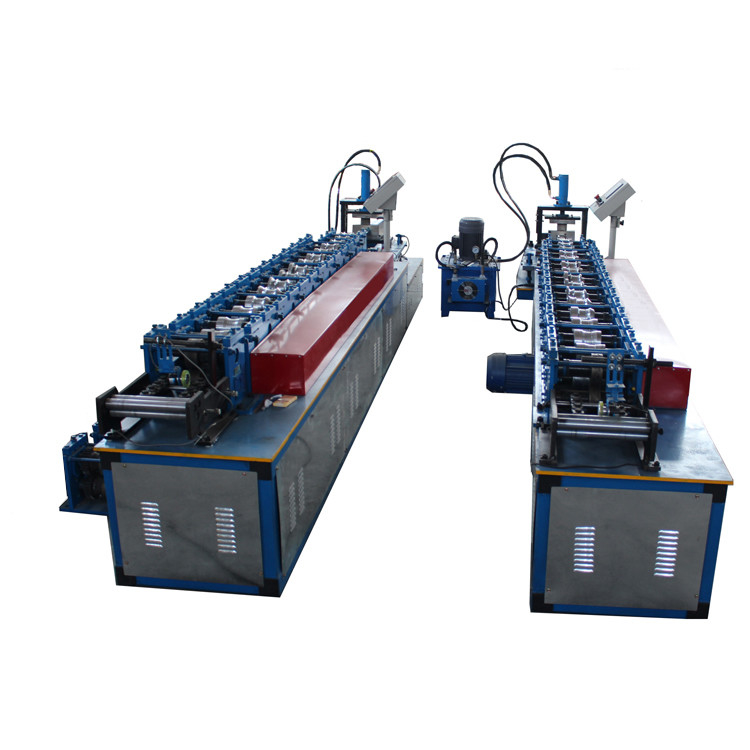 Machine de formage de porte à rouleaux 3T 380V contrôlée par PLC avec découpe hydraulique 15 m/min