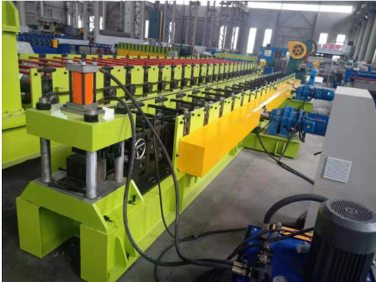 Le petit pain de encadrement du panneau solaire 41*41 formant la ligne arrêtent non la coupe hydraulique
