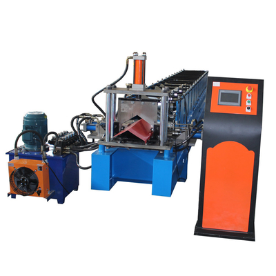 Type d'angle machine de Ridge Cap Roof Roll Forming avec la presse hydraulique et la coupe