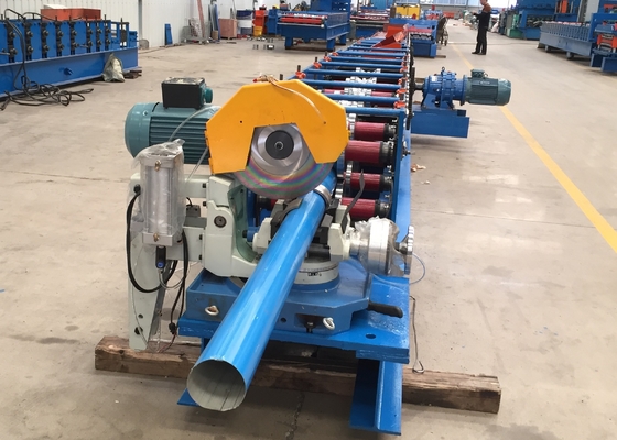 0.3-0.6 mm Machine de formage de rouleaux de tuyaux en aval pour la production industrielle