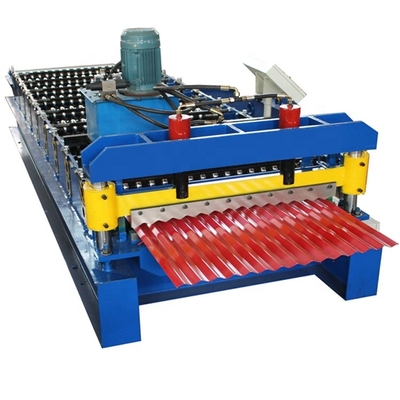 Machine de formage à rouleaux de tuiles à entraînement à chaîne Matériau en aluminium 380v Voltage