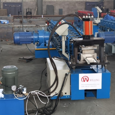 Forgeuse à rouleaux en métal personnalisable avec transmission à chaîne