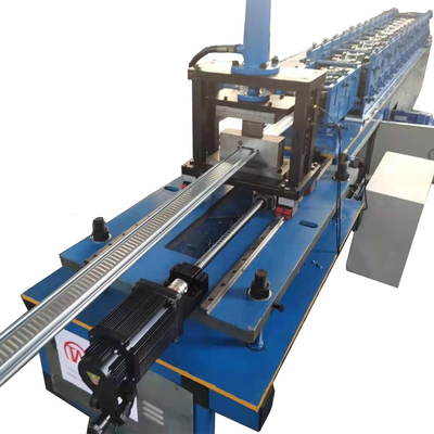 Coupe hydraulique 18 station Fermeture porte rouleau machine de formage 0-15m/min Vitesse de roulement