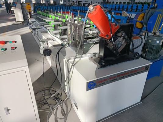 Machine de formage de rouleaux en acier léger de 1200 mm PLC Delta