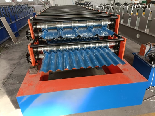 Utilisation de toiture à double couche à double pont Machine de formage de tôles de toiture à tôles de toiture