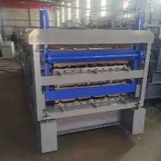 Petit pain en acier de couleur ondulée de trois couches formant la machine complètement automatique