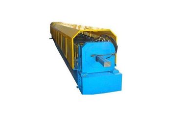 La boîte de toit en métal sifflent vers le bas le petit pain formant la gouttière de machine formant la machine 380V 50Hz