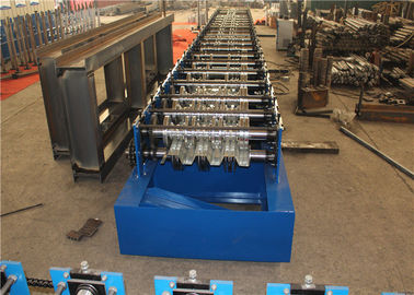 La porte de volet de Van et de véhicule roulent formant l'économie d'énergie de la machine 380V 60HZ
