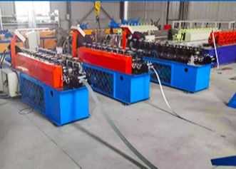 Épaisseur 0.8mm Keel Forming Machine d'angle de contrôle de PLC