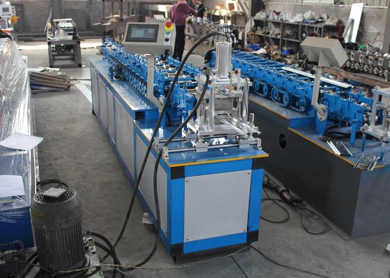 0.3mm 15m/Min Ppgi Shutter Door Roll formant la machine