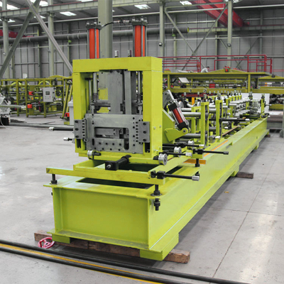 Interchangeable réduisez le petit pain de Purlin de la CZ de moteur formant la machine complètement automatique