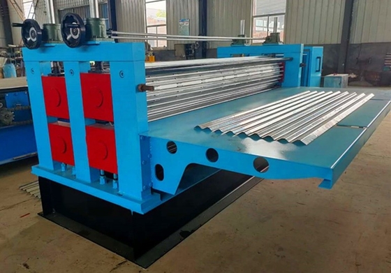Petit pain de toit de la feuille 0.14-0.3mm de fer formant l'onduleur de baril de machine