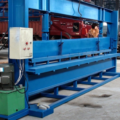 Petit pain automatique formant la machine à cintrer 380v en acier hydraulique 6 mètres